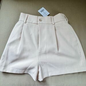 Walter Baker High-Waist Pleated Women’s Shorts — Pale Blush